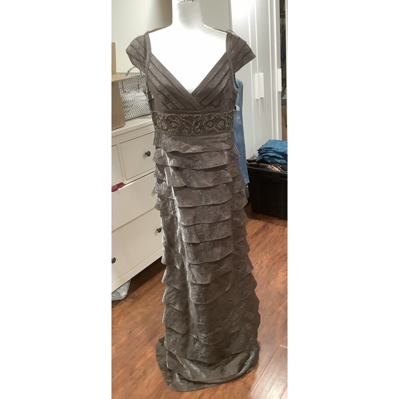 Adrianna Papell Dresses & Skirts - Adrianna Papell Long Formal Dress Brown Shimmering Multi Layered Beaded Wt S12